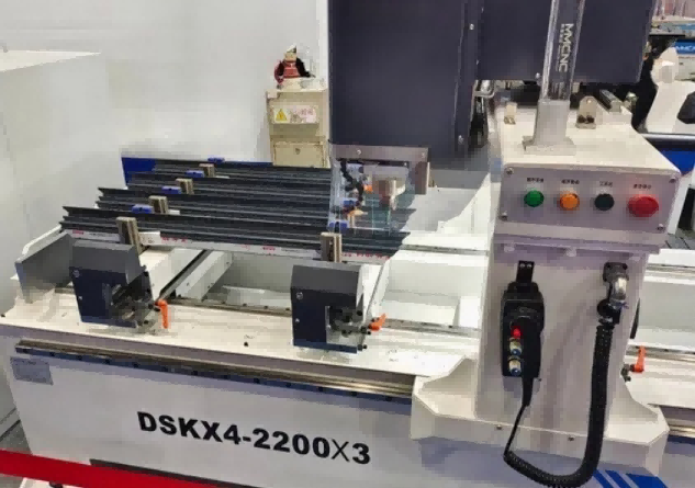 High-precision Heavy-Duty 4-Head CNC Aluminum Curtain Wall Drilling Machine သည် သင့်ထုတ်လုပ်မှု စွမ်းဆောင်ရည်ကို မည်သို့ပြောင်းလဲနိုင်မည်နည်း။ High-precision Heavy-Duty 4-Head CNC Aluminum Curtain Wall Drilling Machine သည် သင့်ထုတ်လုပ်မှု စွမ်းဆောင်ရည်ကို မည်သို့ပြောင်းလဲနိုင်မည်နည်း။