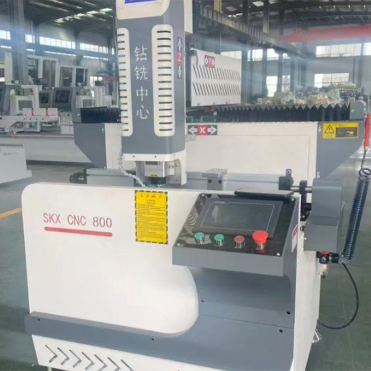 စက်မှုအလူမီနီယမ်ပရိုဖိုင်များအတွက် 800mm CNC Machining Center