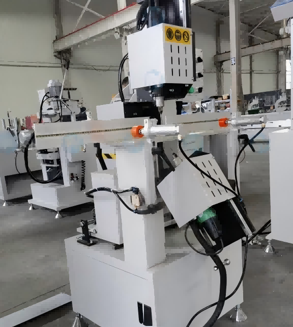 တိကျသော PVC ရေအပေါက်ကြိတ်စက်