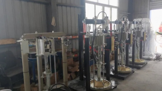 Insulating Glass အတွက် တိကျသေချာမှု နှစ်ခုပါသော အစိတ်အပိုင်း Sealant Applicator