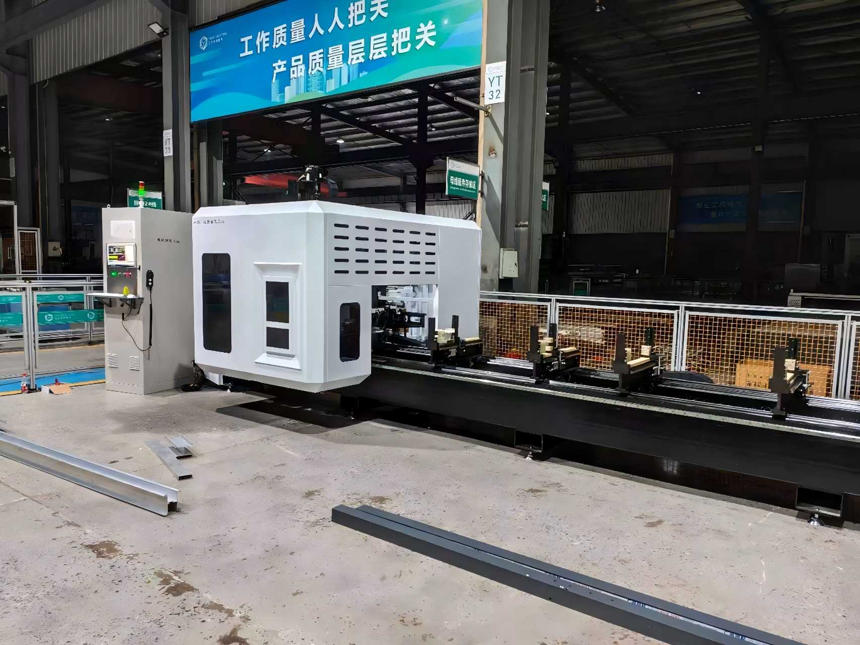 ကာရံနံရံပရိုဖိုင်များအတွက် 5-Axis Gantry Machining Center